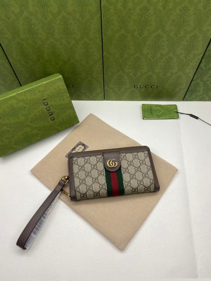 G*u*i wallets & purse
